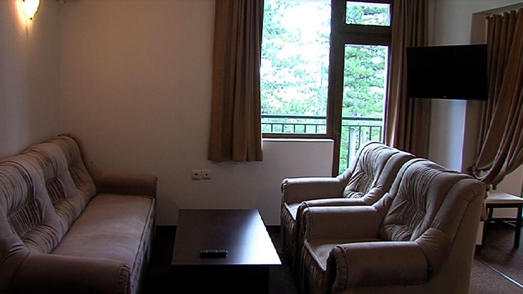 Motel Koziyat Rog Malko Tŭrnovo Εξωτερικό φωτογραφία