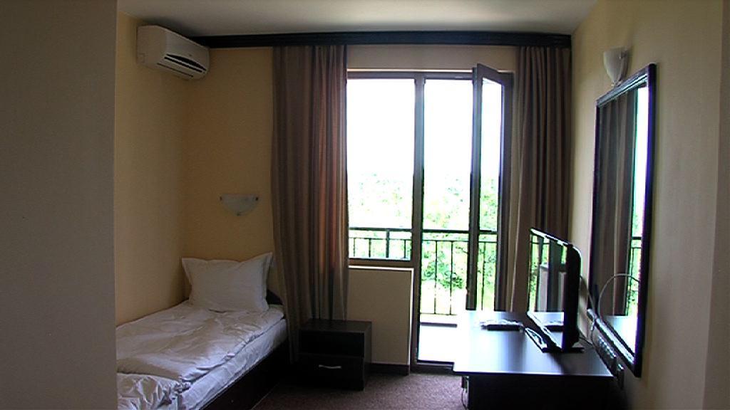 Motel Koziyat Rog Malko Tŭrnovo Εξωτερικό φωτογραφία