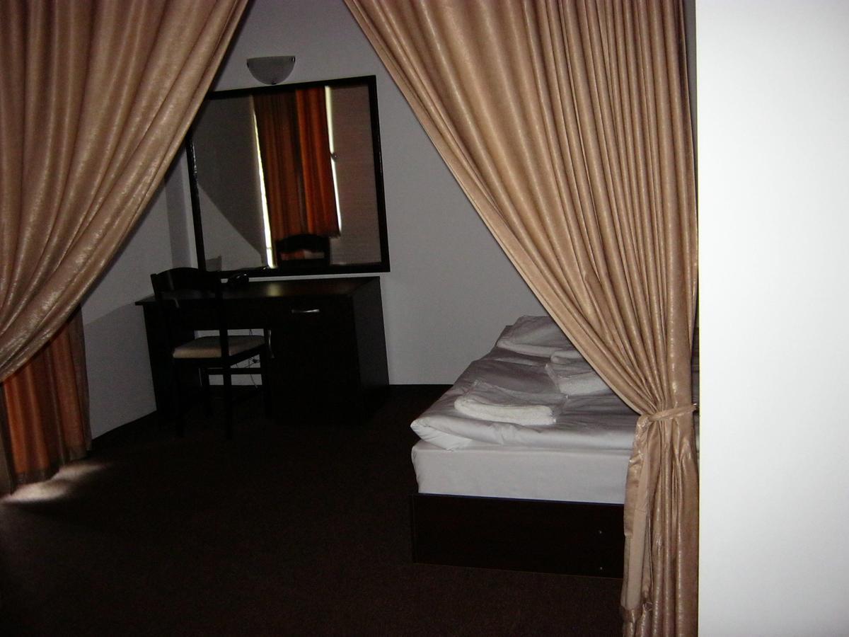 Motel Koziyat Rog Malko Tŭrnovo Εξωτερικό φωτογραφία