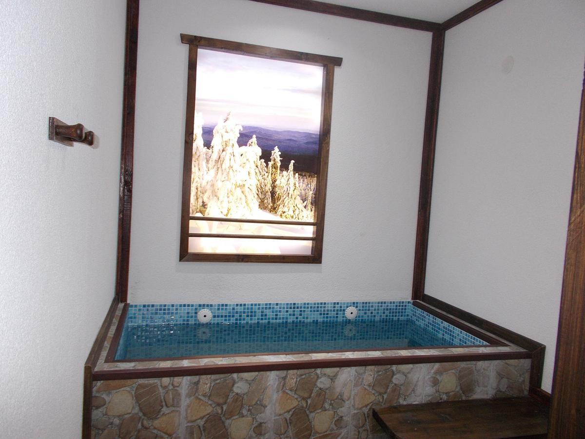 Motel Koziyat Rog Malko Tŭrnovo Εξωτερικό φωτογραφία